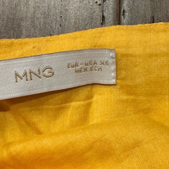 Mango - yellow striped skirt and top included! - Picture 12 of 13